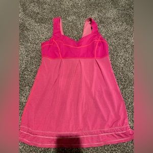 Lululemon tank
